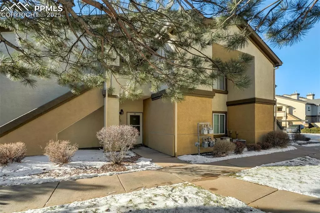 Colorado Springs, CO 80922,3764 Riviera GRV #102