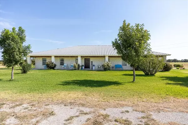 De Leon, TX 76444,551 County Road 491