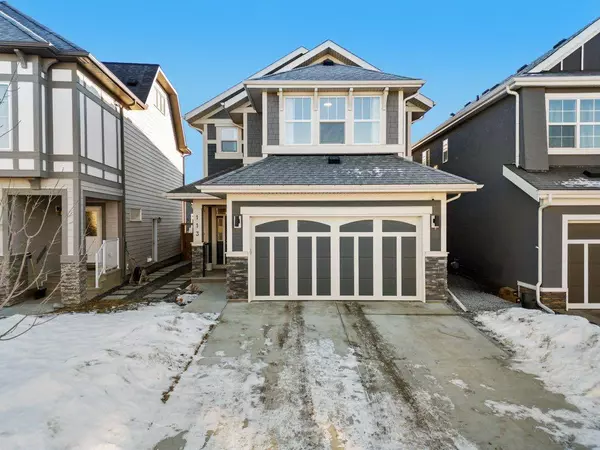 113 Magnolia TER SE, Calgary, AB T3M 3G7