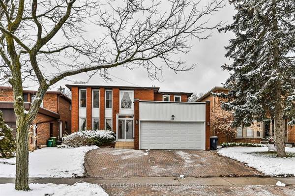 44 Eunice RD, Toronto C15, ON M2K 2V5