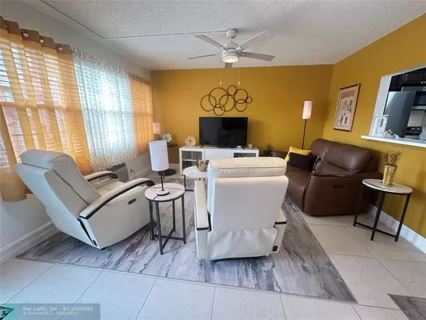 Deerfield Beach, FL 33442,87 Tilford  E  #87