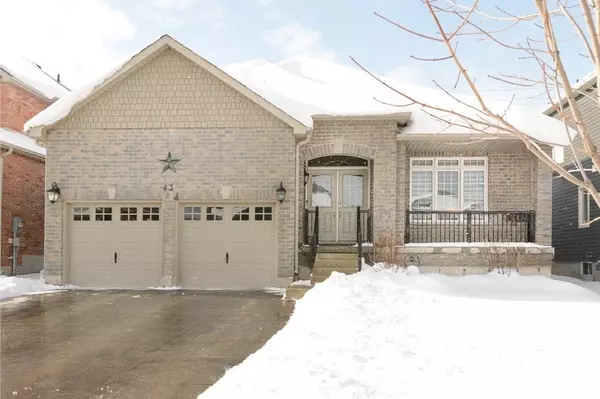 43 Lockerbie CRES, Collingwood, ON L9Y 0Y9