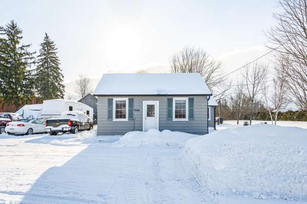 3046 Station RD, Howick, ON N0G 1V0