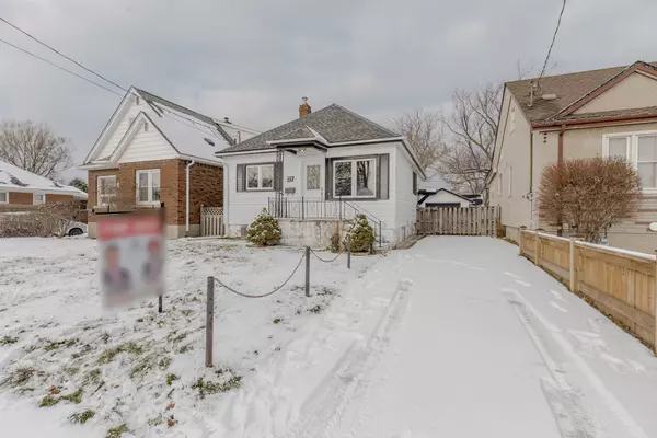 55 Hamilton ST, St. Catharines, ON L2S 1K8