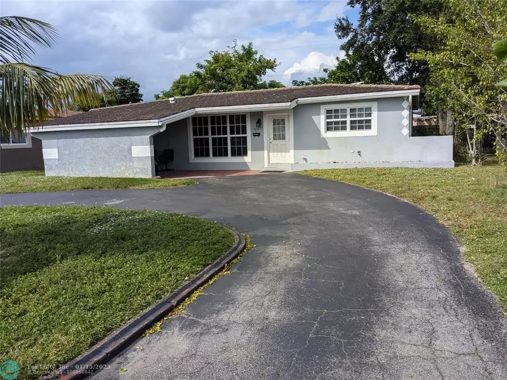 Miramar, FL 33023,7809 Juniper St