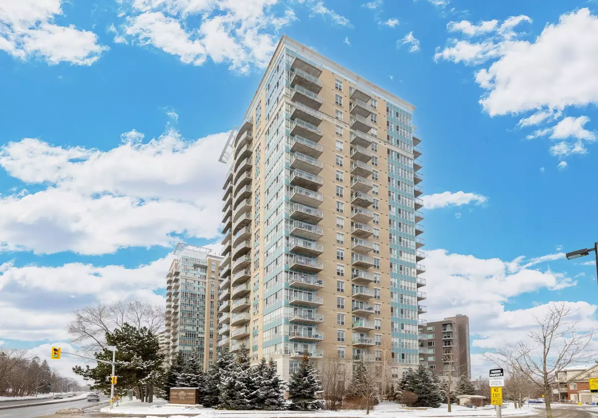 Vanier And Kingsview Park, ON K1L 0A9,90 LANDRY ST #1704