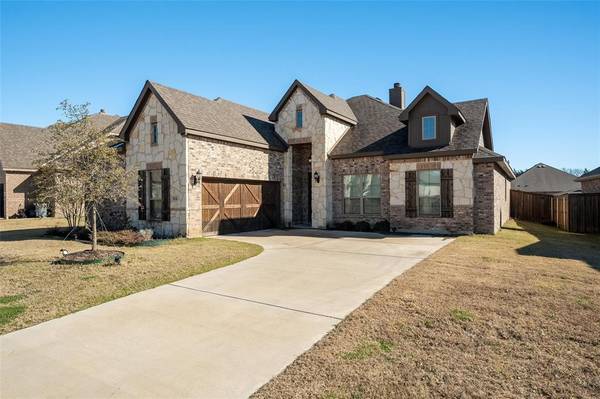 814 Summer Grove, Midlothian, TX 76065