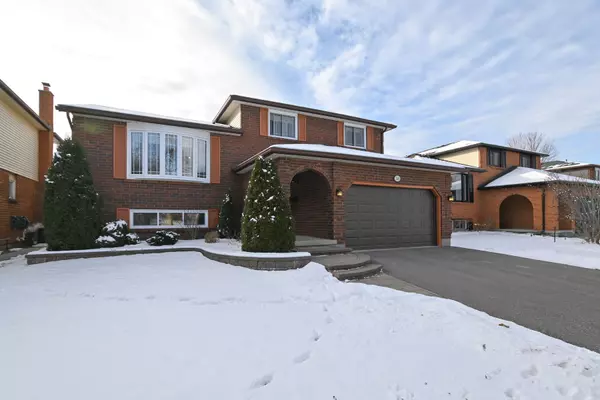 148 Centerfield DR, Clarington, ON L1E 1M1