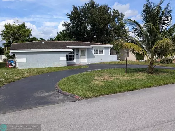 Miramar, FL 33023,7809 Juniper St