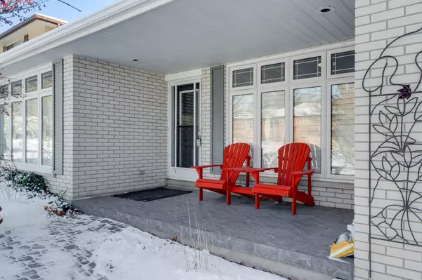 Barrie, ON L4M 2S9,9 Bellevue CRES