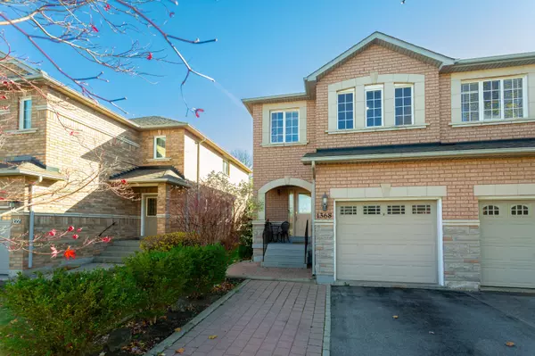 Oakville, ON L6M 3W2,1368 Brookstar DR