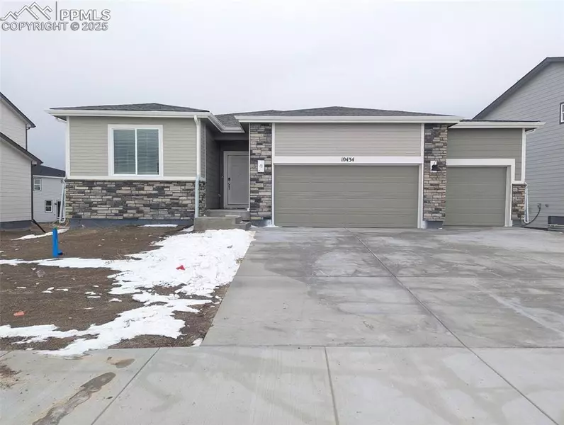 10434 Devoncove DR, Peyton, CO 80831