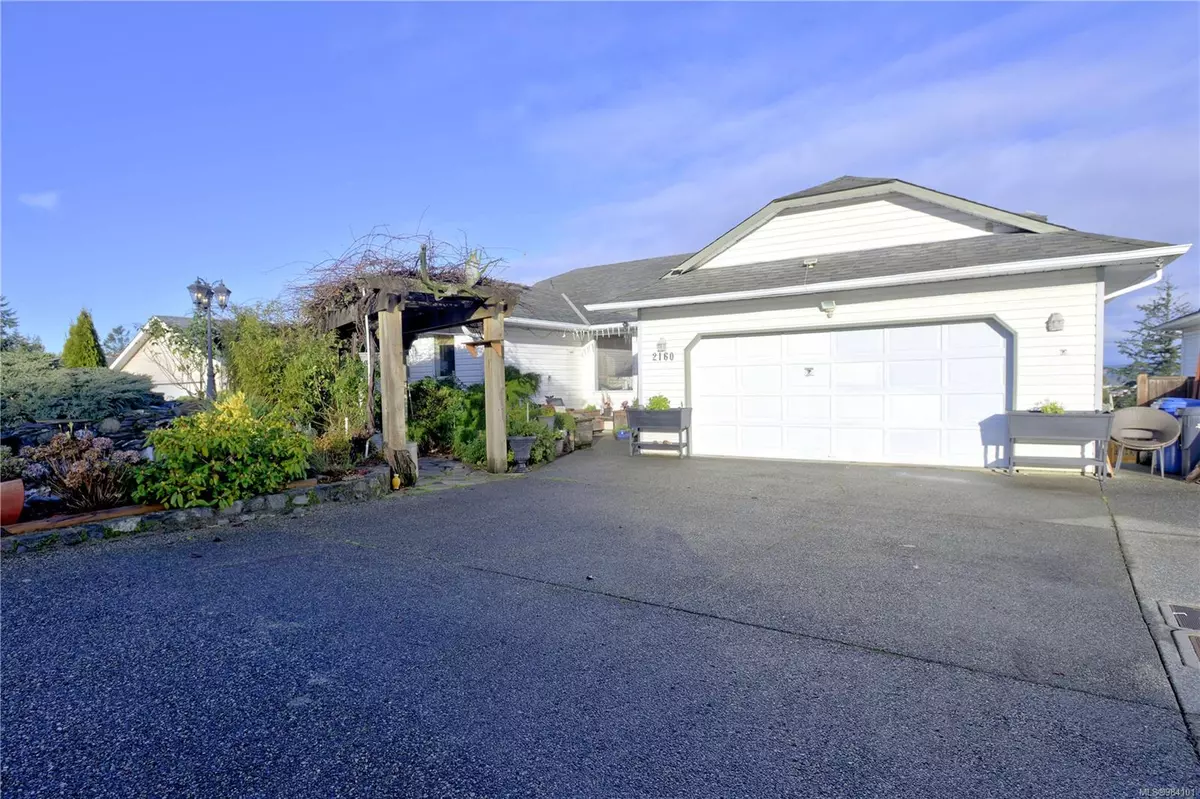 Nanaimo, BC V9R 6V2,2160 Woodthrush Pl