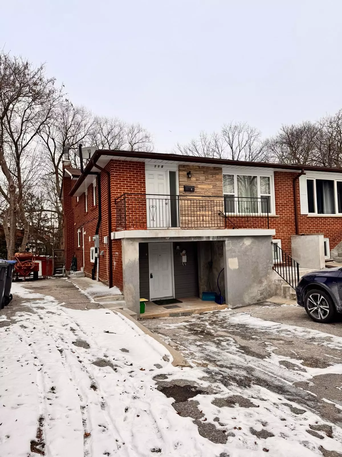 Brampton, ON L6X 2N9,110 Mill ST N