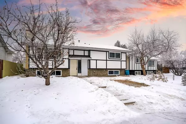 Calgary, AB T1Y1K8,115 Pinecrest CRES NE