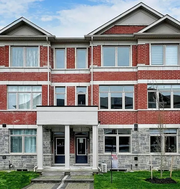 8 Sissons WAY, Markham, ON L6B 1R2