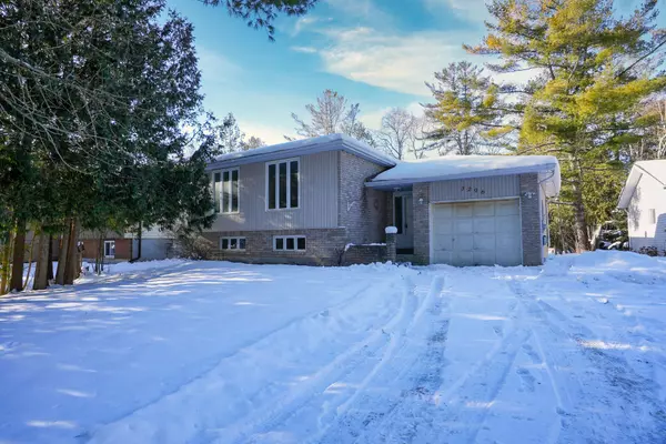 3206 Cove AVE, Innisfil, ON L9S 2K8