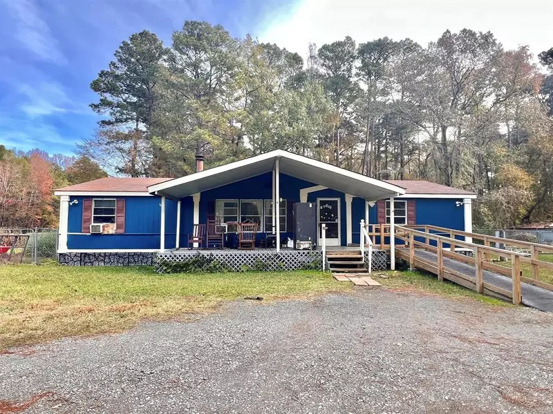 121 Audleman Road, Doyline, LA 71023