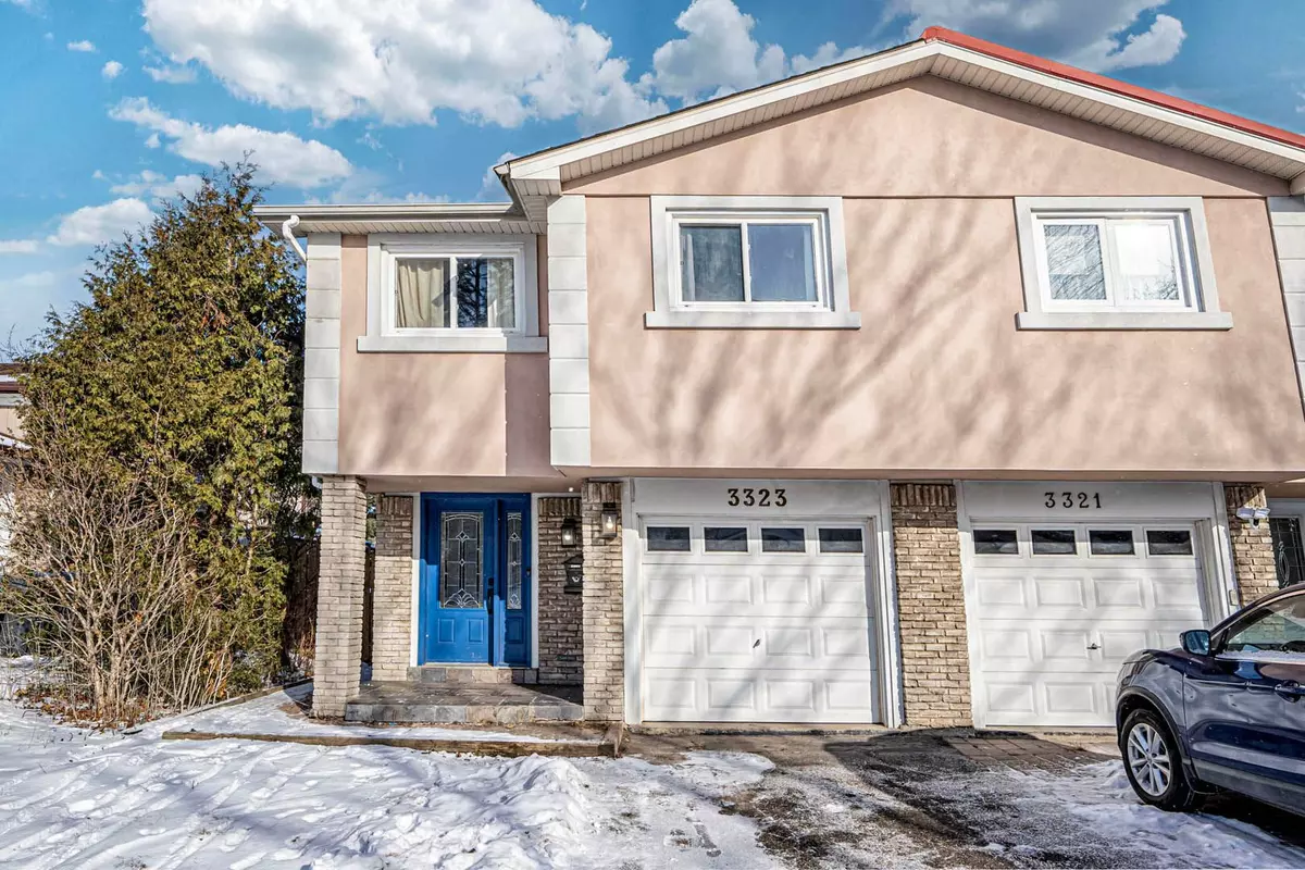 Peel, ON L5L 1G3,3323 Martins Pine CRES