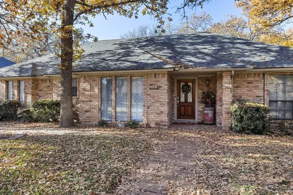 Azle, TX 76020,2040 Spinnaker Lane