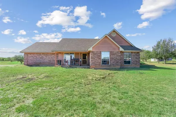 2090 Erwin Road, Jacksboro, TX 76458