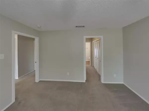 Fort Worth, TX 76133,6137 Springleaf Circle