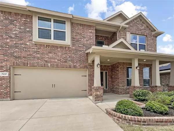 7237 Montosa Trail, Fort Worth, TX 76131