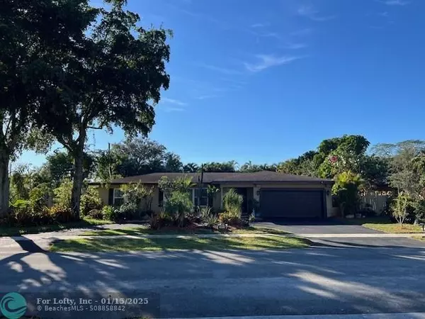 561 NW 75th Ave, Plantation, FL 33317