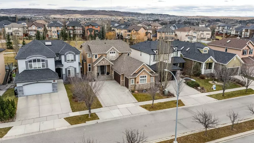 221 Tuscany Estates Rise Northwest, Calgary, AB T3L0B3