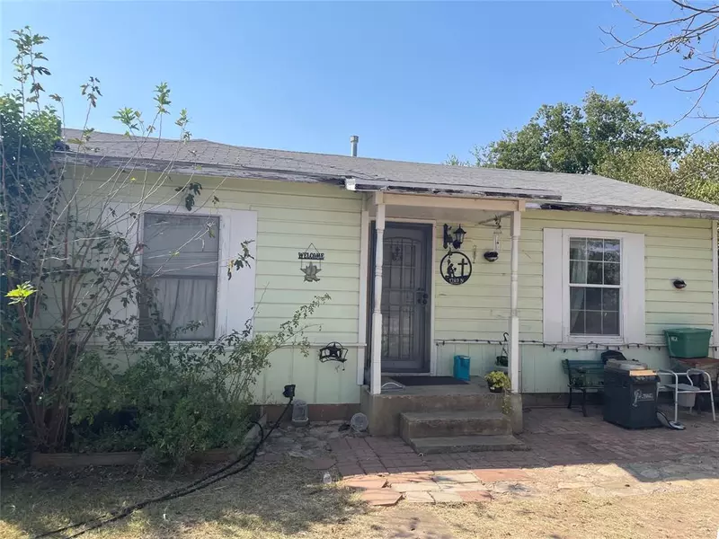 1703 N Davidson, Brady, TX 76825