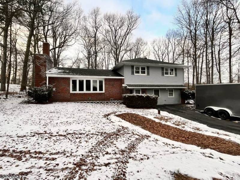 151 Barry Dr North, Vernon Twp., NJ 07422