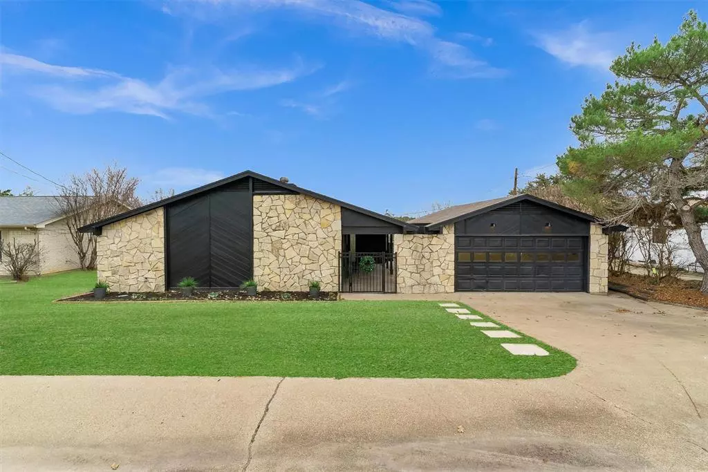 De Cordova, TX 76049,5107 Fairway Circle