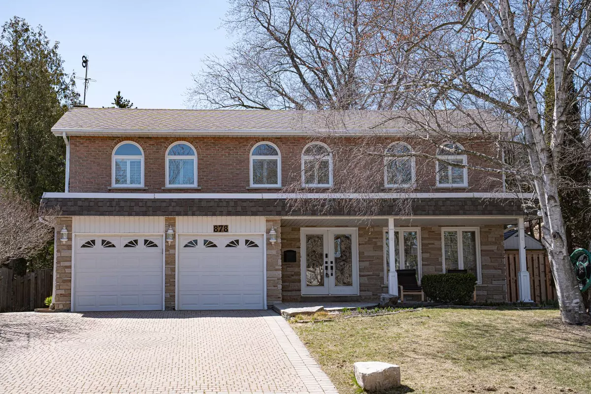 Mississauga, ON L5J 4C1,878 Silver Birch TRL