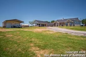 1891 State highway 97, Floresville, TX 78114