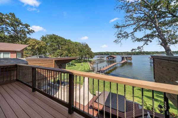 169 Deer Island Road, Mabank, TX 75156