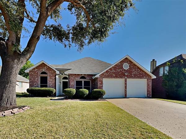 208 Overbrook Court, Rockwall, TX 75032