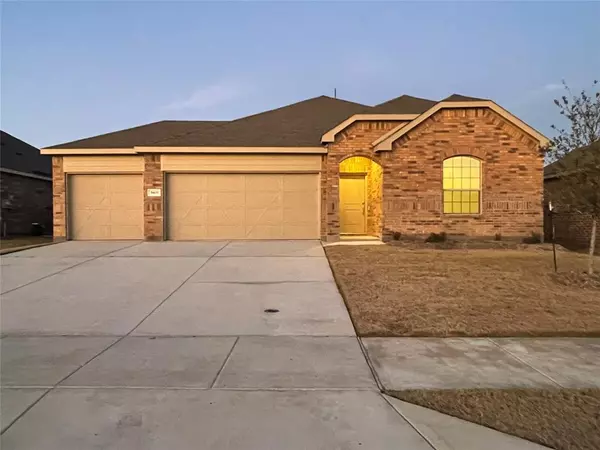 3401 Kaufman Court, Little Elm, TX 75068