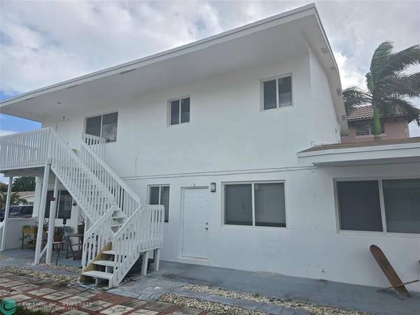 Lauderdale By The Sea, FL 33308,4533 Poinciana St  #2