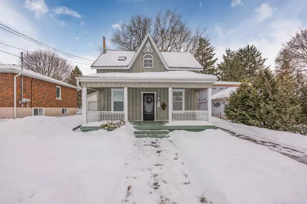 111 Penetang ST, Barrie, ON L4M 1V7