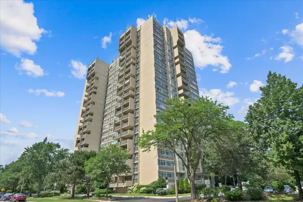 Oakville, ON L6H 2R8,1359 White Oaks BLVD #1006