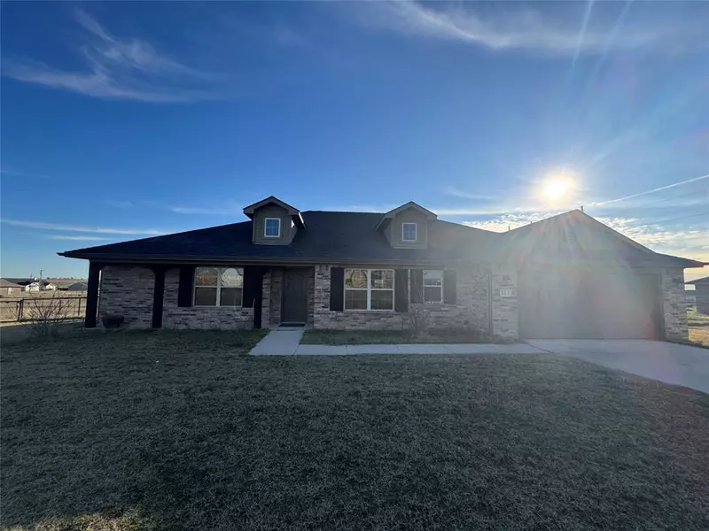 111 Hillcrest Lane, Decatur, TX 76234