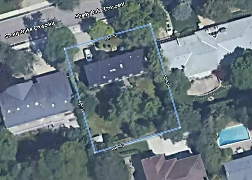 9 Shady Oaks CRES, Toronto C12, ON M3C 2L4