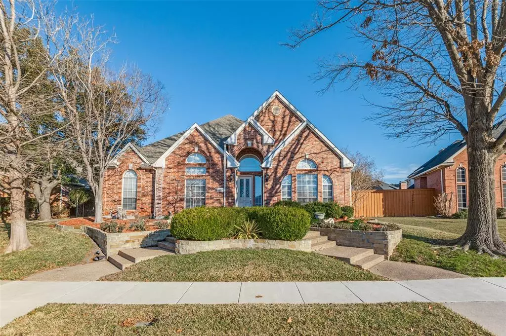 Plano, TX 75023,6816 Wedgestone Drive