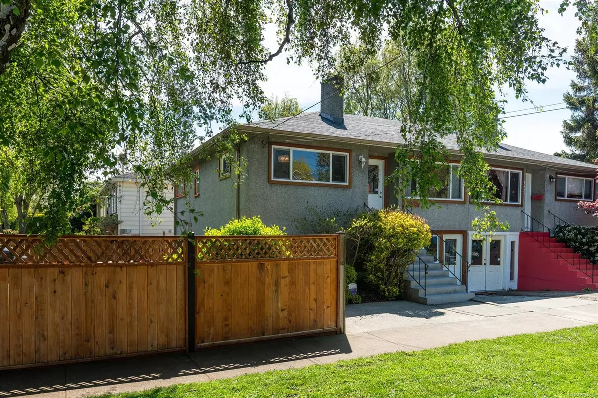 Victoria, BC V8S 1M4,1451 Brooke St