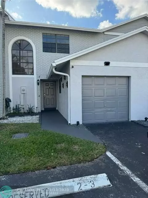 Pembroke Pines, FL 33026,306 NW 106th Ter