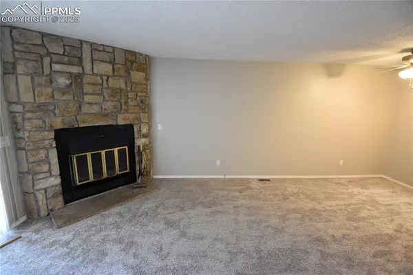 Colorado Springs, CO 80917,3342 Queen Anne WAY