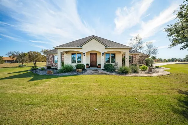 Granbury, TX 76049,2301 Bentwater Court