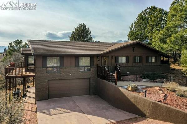 165 Arequa Ridge DR, Colorado Springs, CO 80919