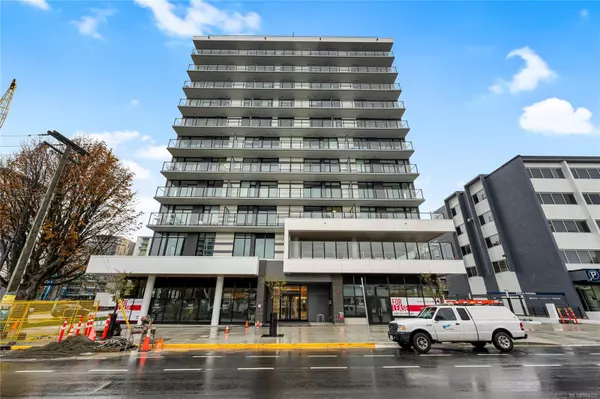 1100 Yates St #305, Victoria, BC V8V 3M8