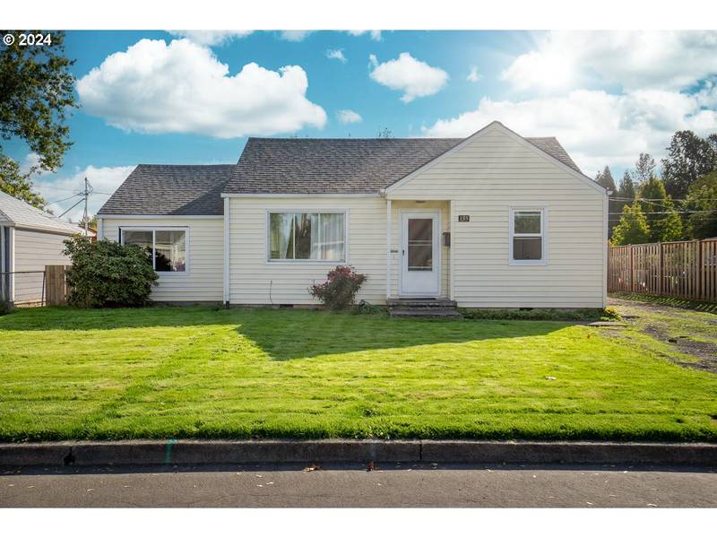 135 MAPLE BLVD, Wood Village, OR 97060